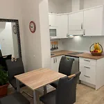 公寓 阿尼卡&加布里埃拉公寓 马卡尔斯卡