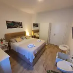 阿尼卡&加布里埃拉公寓 公寓 马卡尔斯卡