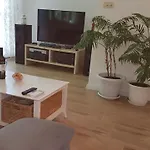 阿尼卡&加布里埃拉公寓 *