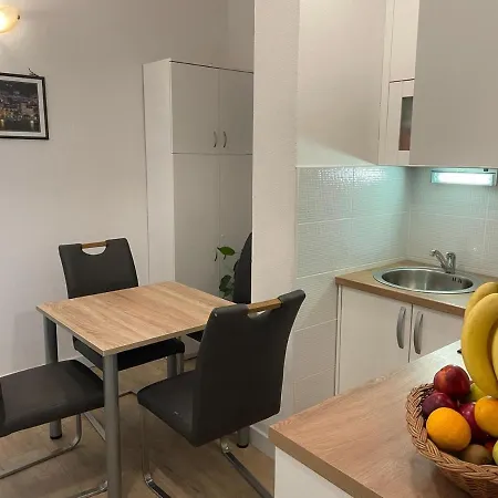 Apartment Anica & Gabriela *