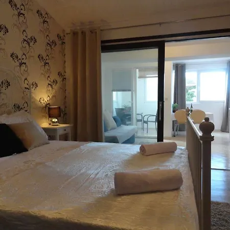 Anica & Gabriela Apartment *