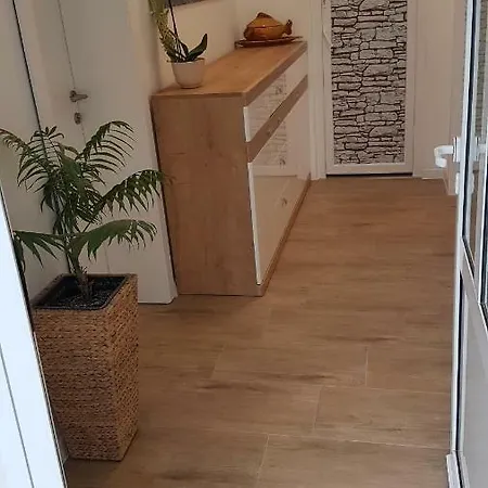Anica & Gabriela Apartment