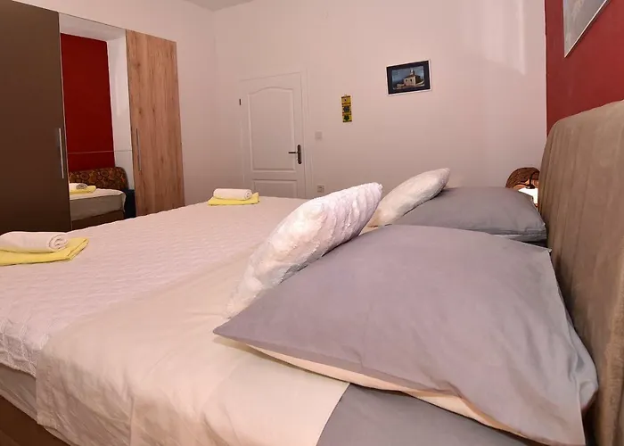 Anica & Gabriela Apartment