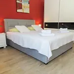 Apartment Anica & Gabriela Makarska